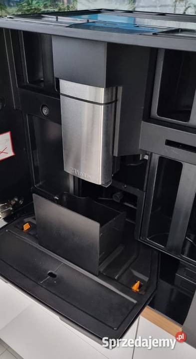 Kawiarka ekspres do kawy Miele CVA 7845 sprzedam
