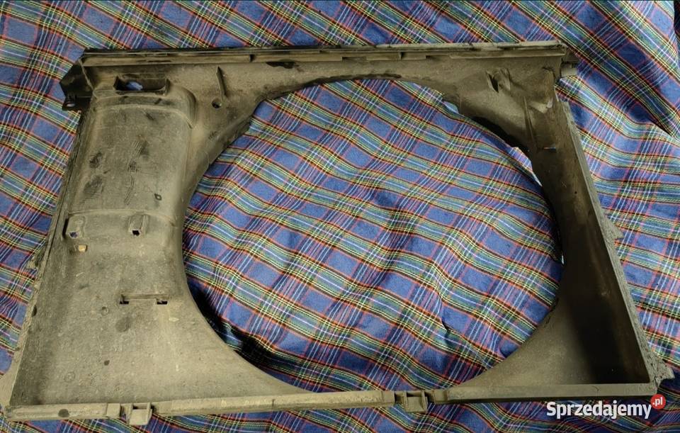 Osłona wentylatora chłodnicy BMW E38 E39 osobowe
