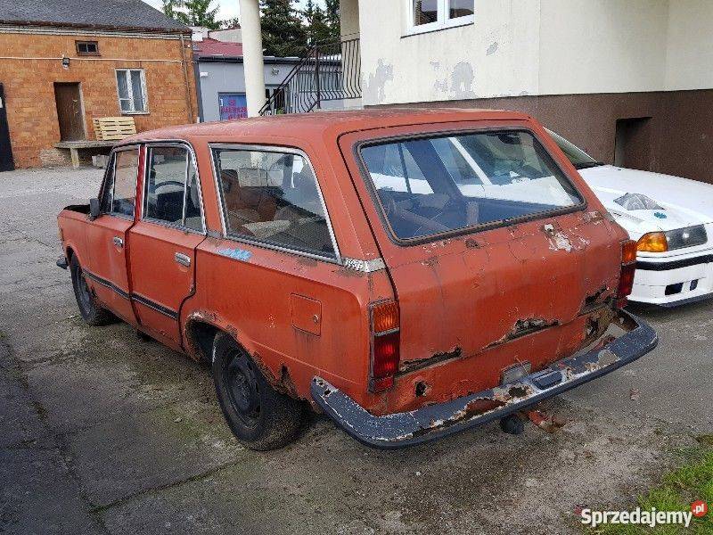 Fiat 125p kombi dwie sztuki Rok produkcji 1974 Warszawa