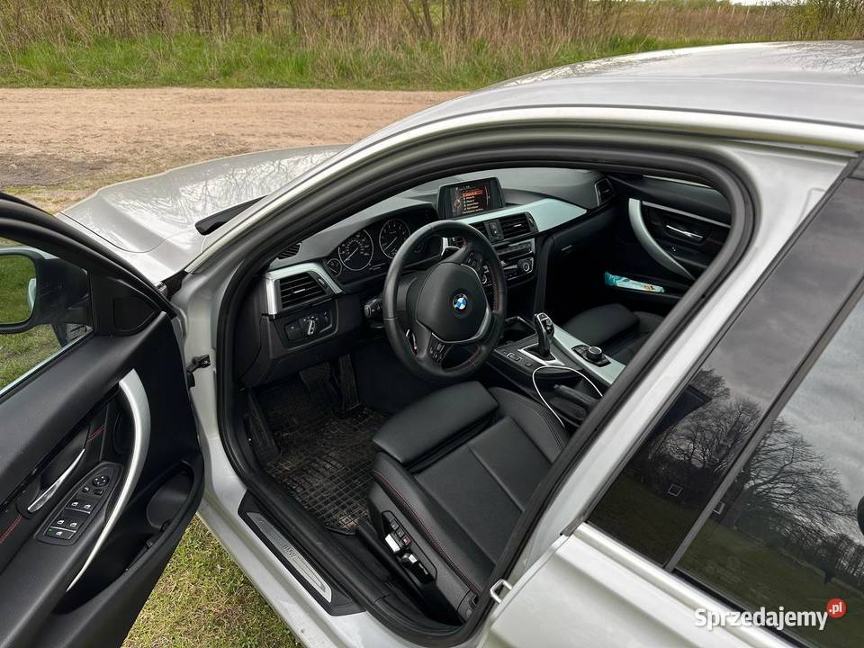 BMW Seria 3 330i Rok produkcji 2017 zachodniopomorskie Szczecin