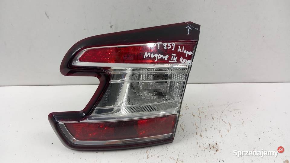 RENAULT MEGANE III KOMBI LAMPA TYŁ PRAWA W KLPAĘ Zbierkowo