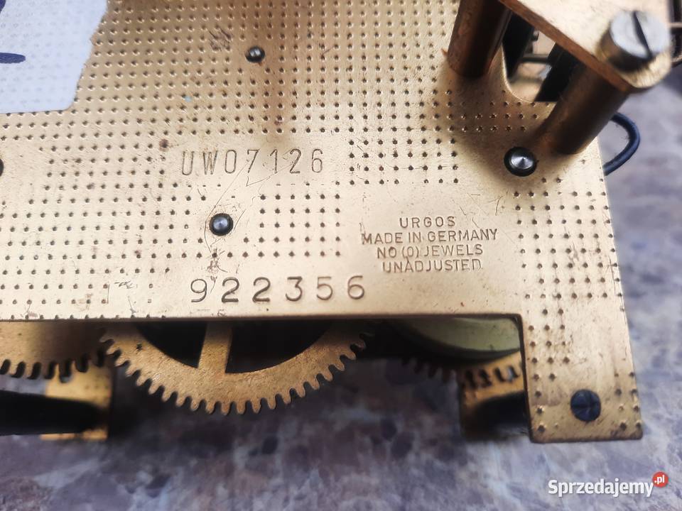 72 Mechanizm starego zegara ściennego Urgos