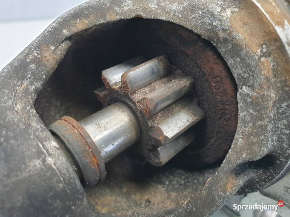 ROZRUSZNIK BMW E90 18 20 i ROZRUSZNIK bosch Rudka sprzedam