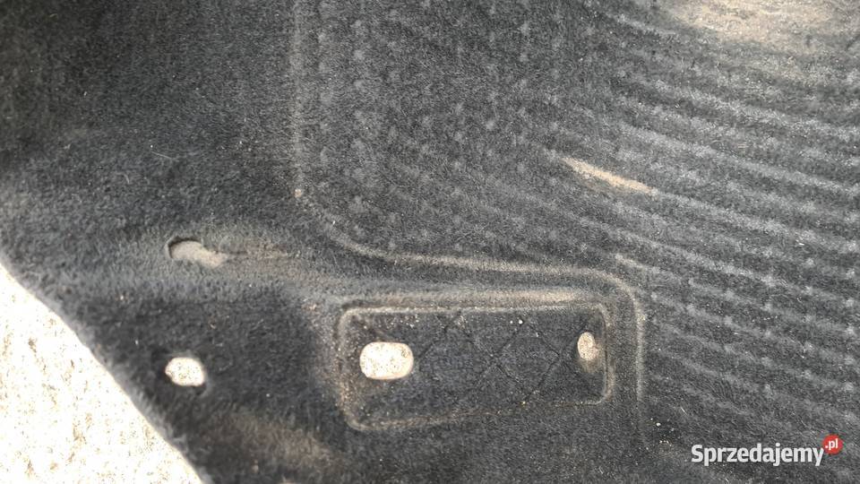 Subaru Forester 3 SH wykładzina podłogi wnętrza osobowe Legnica sprzedam