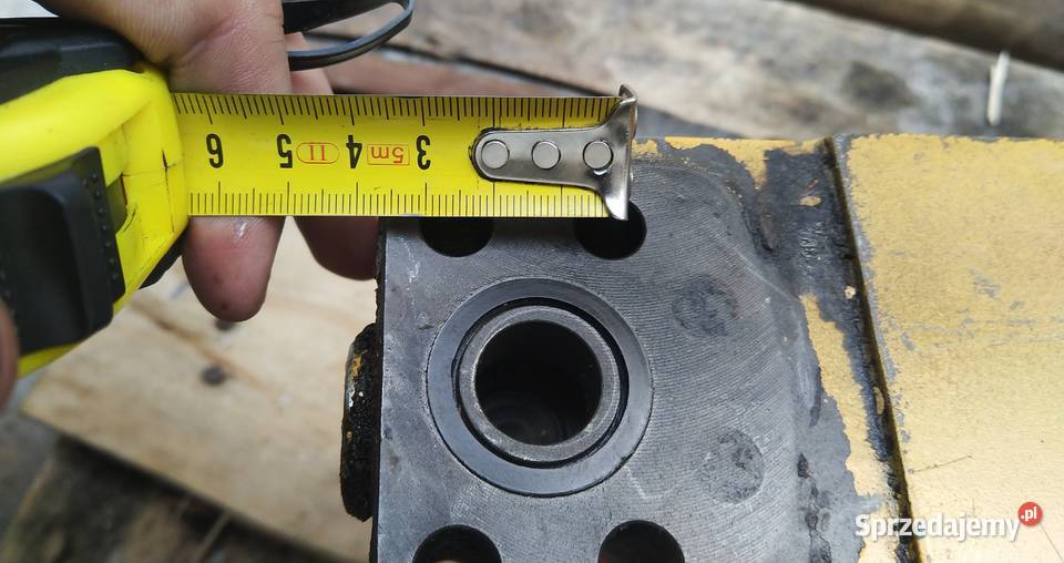 7 WYJŚĆ KOSTKA ZAWÓR ZAMEK HYDRAULICZNY LIEBHERR