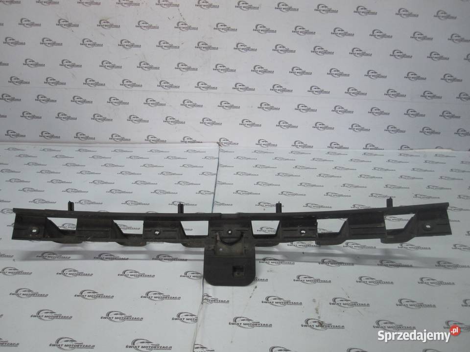 FORD FOCUS MK3 III 13r ślizg zderzaka tył