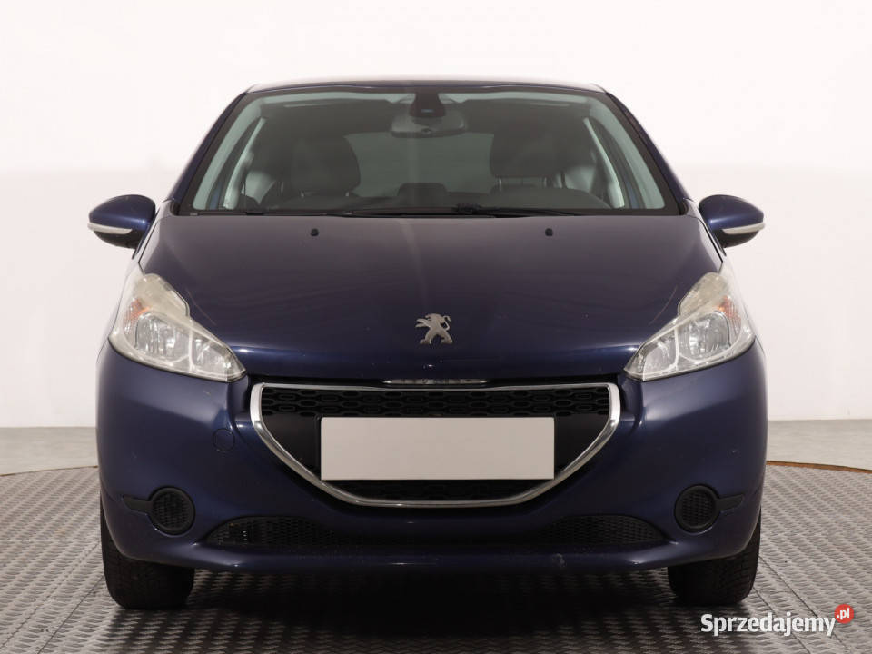 Peugeot 208 10 VTi Katowice