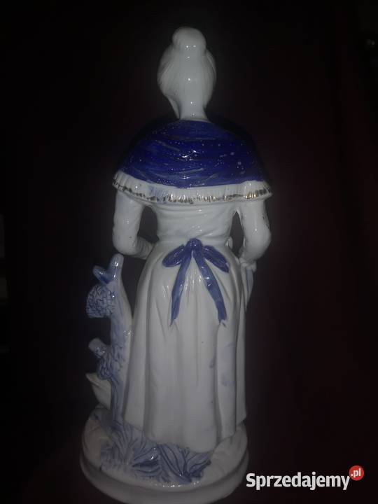 Figurka Pani z kurką pomorskie Gdańsk