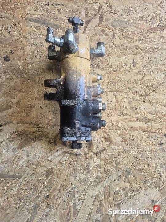 Rozdzielacz Złącze obrotowe KOMATSU PC80 MR3 Tychy