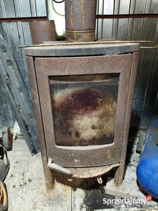 Sprzedam piec żeliwny niemiecki 200 Tłuste sprzedam