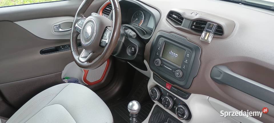 Jeep Renegade 14 turbo z polskiego salonu sprzedam