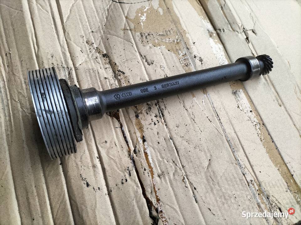 WAŁEK VACUM ROZRZĄDU 028115019C T4 AUDI 80 B4 Kamień-Kolonia