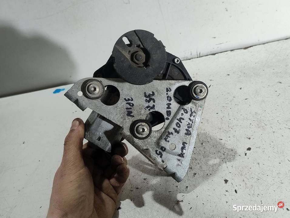 SILNICZEK WYCIERACZKI KLAPY 3 PIN PEUGEOT 407 SW