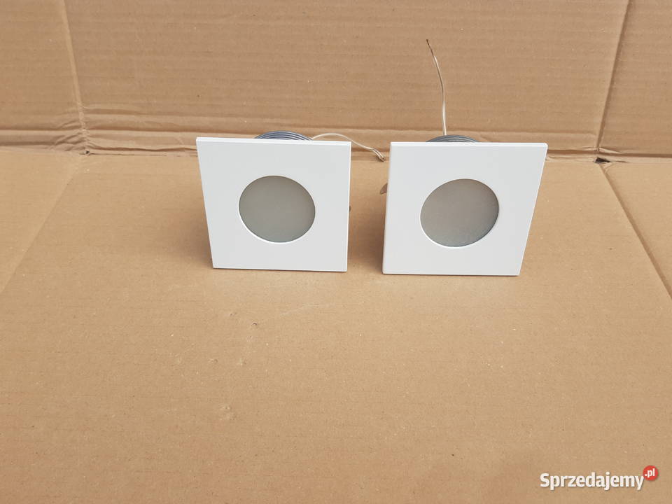 Lampa sufitowa do łazienki IP44 wpuszczana