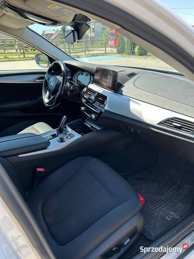 BMW Seria 5 G30 Poświętne