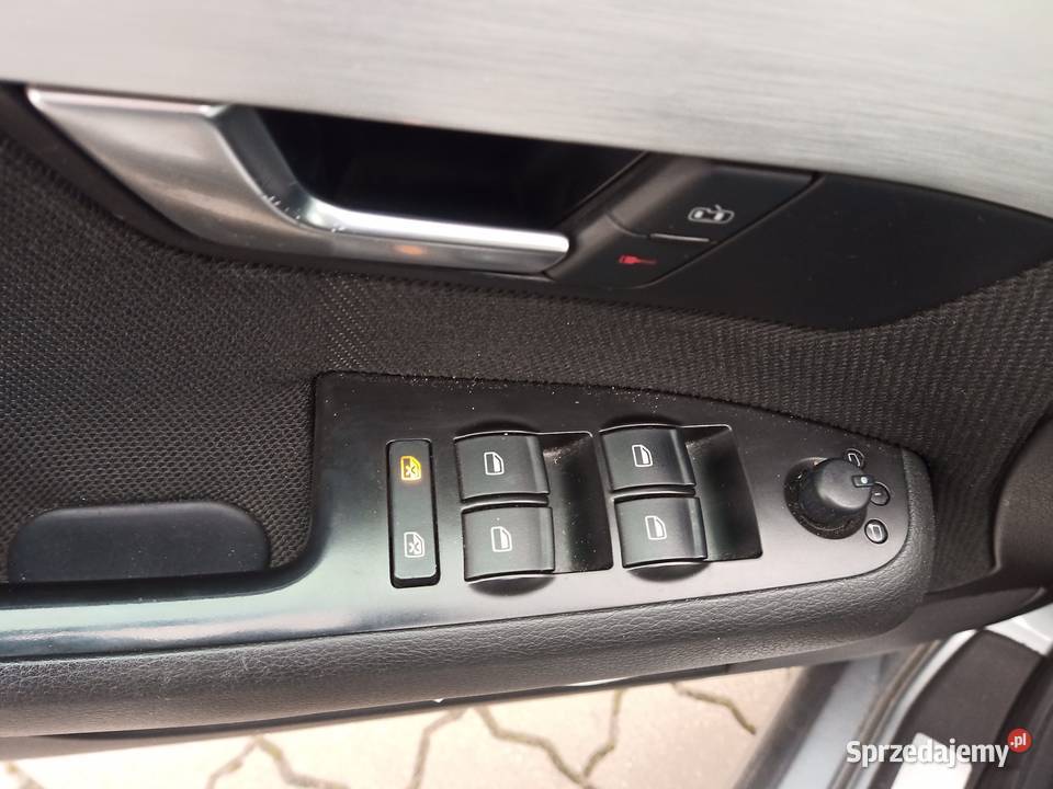 Audi A4B7 2006r170 nawi bixenon elektrycz ne światła przeciwmgielne