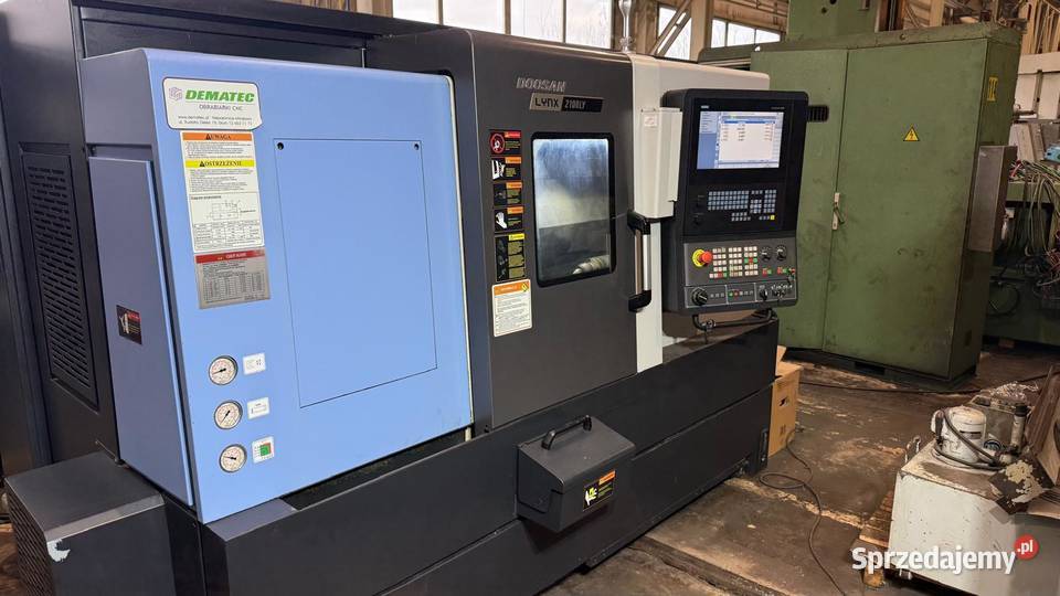 Centrum tokarskie CNC Doosan LYNX 2100LY