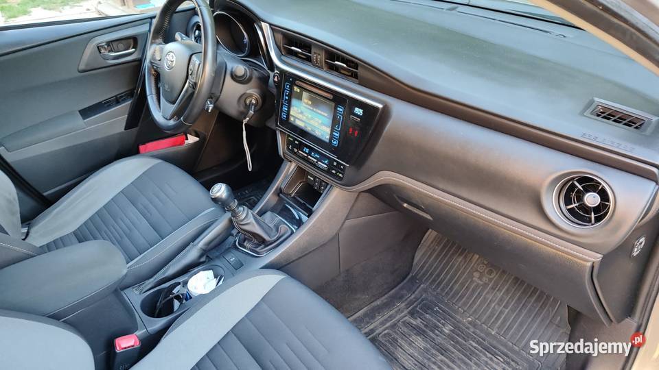 Toyota Auris Kombi 1600ccm 132 lpg 65l na 100 poduszka powietrzna Auris wielkopolskie Orzechowo