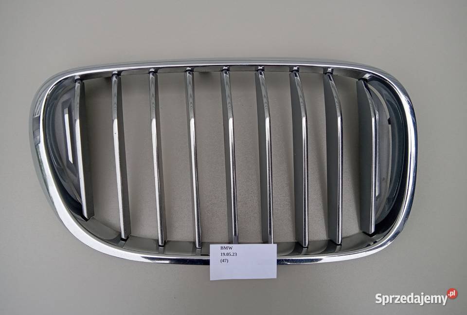 GRILL NERKA ATRAPA PRAWA CHROM BMW 7 G11 G12 Nowy Tomyśl