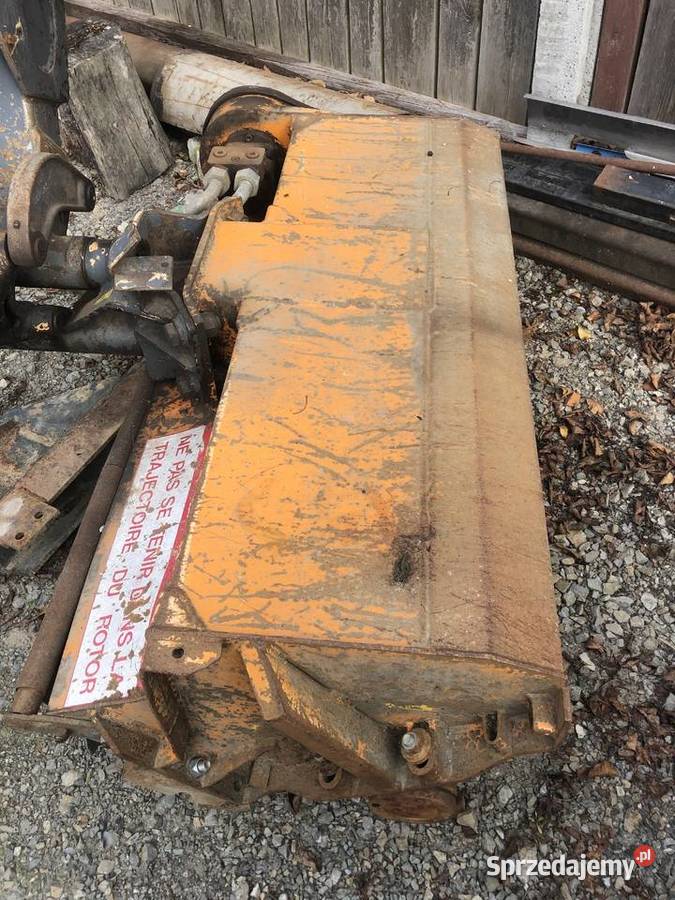 Kosiarka bijakowa na wysięgniku Bijakowe Janów Lubelski