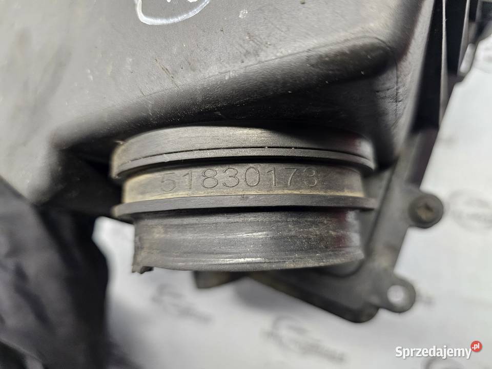 VW GOLF V PLUS 07r obudowa filtra powietrza osobowe świętokrzyskie Kielce