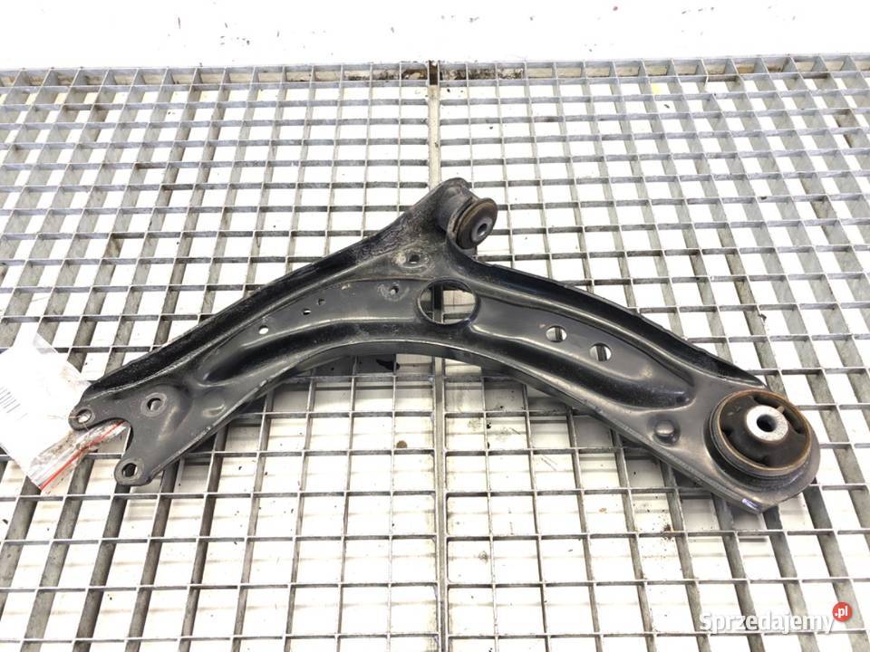 WAHACZ PRAWY PRZÓD SKODA OCTAVIA IV Hatchback