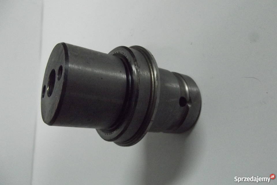 Oś koła pośredniego URSUS C 330 Parczew