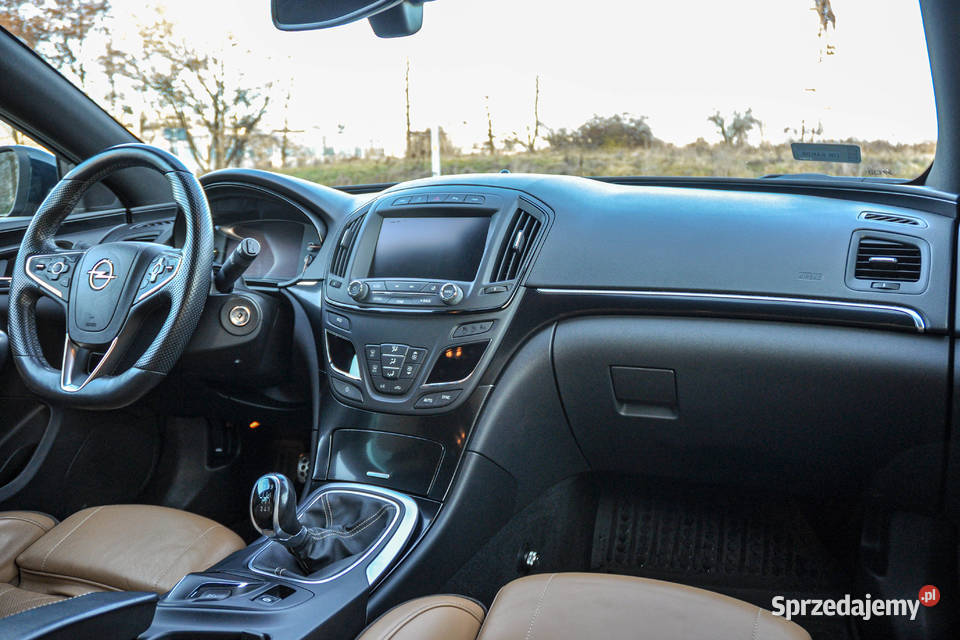 Opel Insignia 20T 250 Bezwypadkowy Skóry Salon Rok produkcji 2014 Wrocław