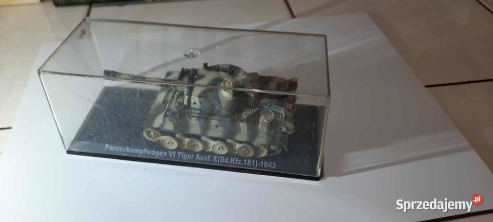 model Panzerkampfwagen VI Tiger 1943 K13 35 Warszawa