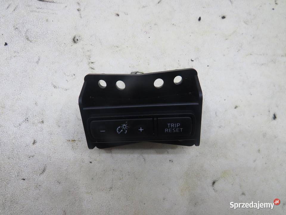 PRZYCISK TEMPOMATU NISSAN XTRAIL III T32 60405E