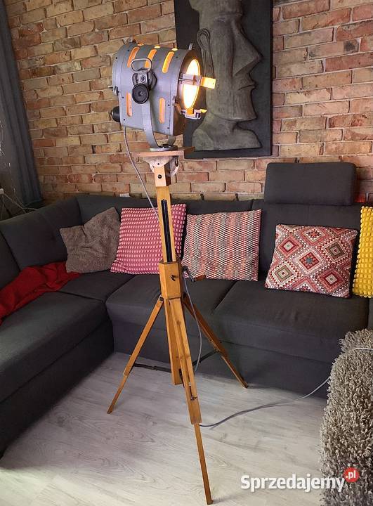 Lampa teatralno filmowa lata 5060 LOFT Poznań