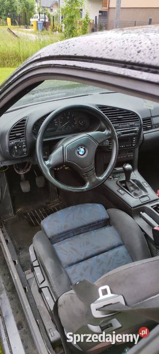 BMW E36 Coupe 325i Cosmosschwarz Smolno