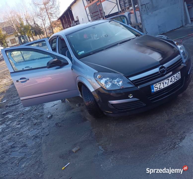 Astra h 17 80 2004r Do Jazdy sprowadzony