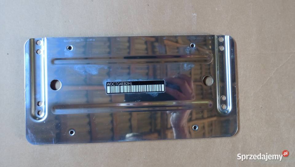 A1698100611 panel klapy GLA X156
