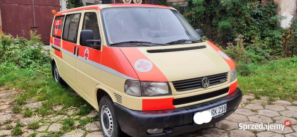 Volkswagen Transporter T4 camper karetka 25 Tdi