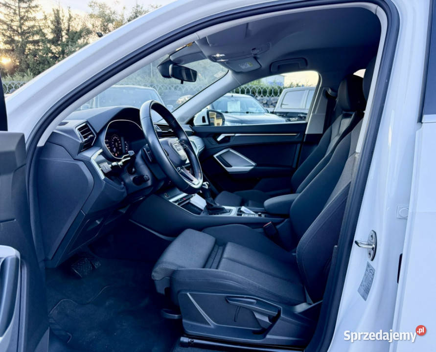 Audi Q3 Sportback 45 TFSIeSLinePluginGwarancja