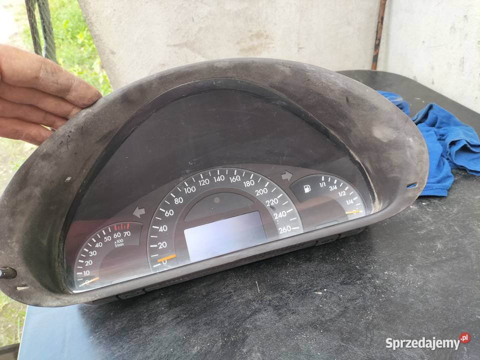 LICZNIK ZEGARY Mercedes C W203 VDO110008896011 lubelskie Kamień-Kolonia