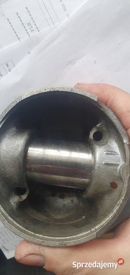 TŁOK PAJERO KIA 2500 911mm Kietrz