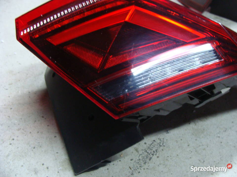 VW TIGUAN 2 IQ LIGHT LIFT LED LAMPA PRAWA TYLNA Oświetlenie Goleniów