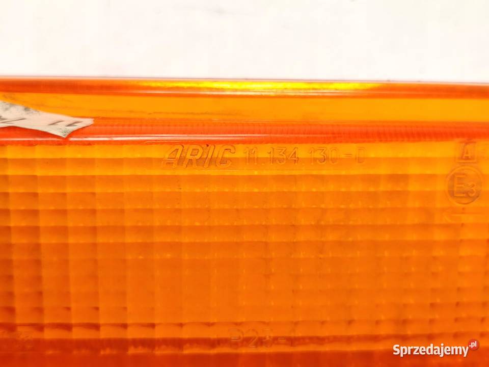 KLOSZ KIERUNKOWSKAZU PRAWY PRZÓD FIAT 126 P BIS sprzedam