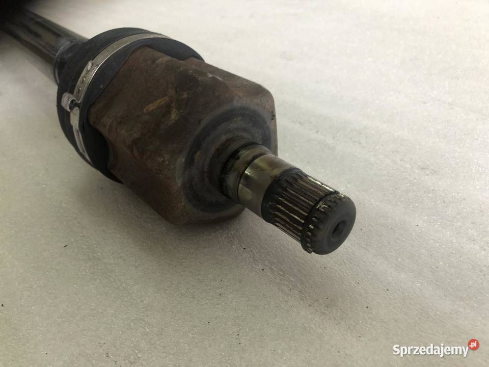 PÓŁOŚ PRAWY PRZÓD 3C0407272BQ VW PASSAT CC 20TSI