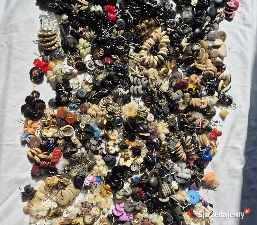 Stare guziki krawieckie PRL vintage retro Brzesko sprzedam