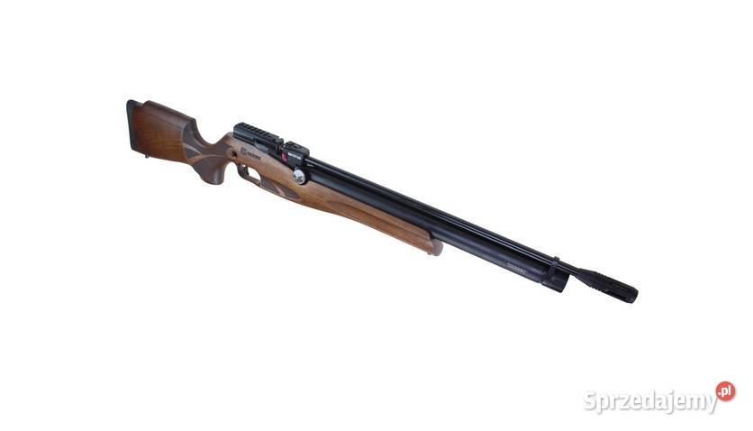 ZESTAW PIOTR WIATRÓWKA DAYSTAR W ORZECH 45 BUTLA