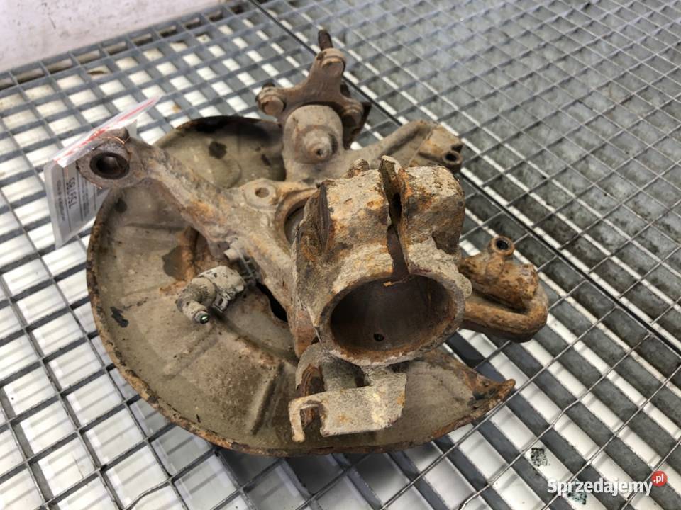 ZWROTNICA PRAWY PRZÓD SKODA OCTAVIA II 19 105