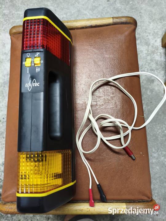 Kultowa latarka wielofunkcyjna 12w1 EDUTEC