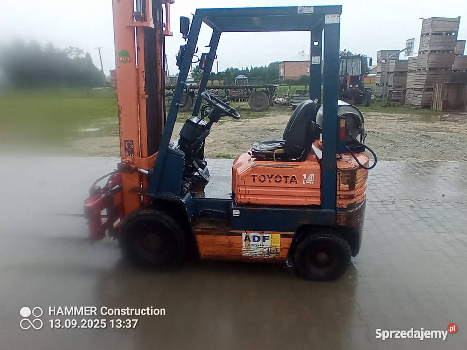 Wózek widłowy Toyota