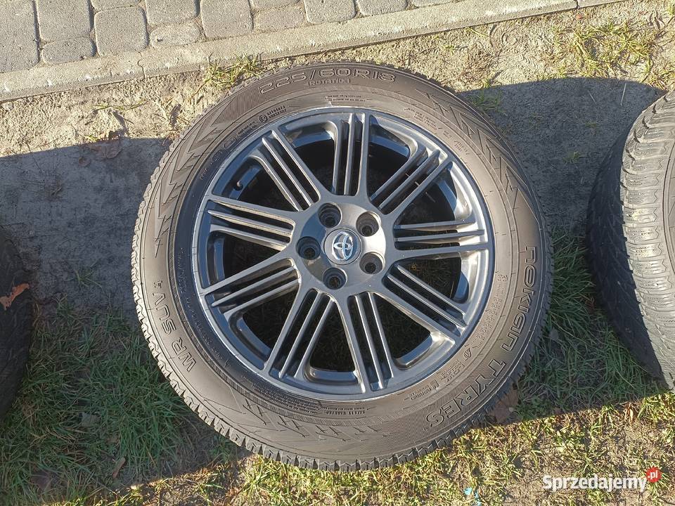 Toyota RAV4 oryginalne alu 18 opony zimowe Ostrołęka