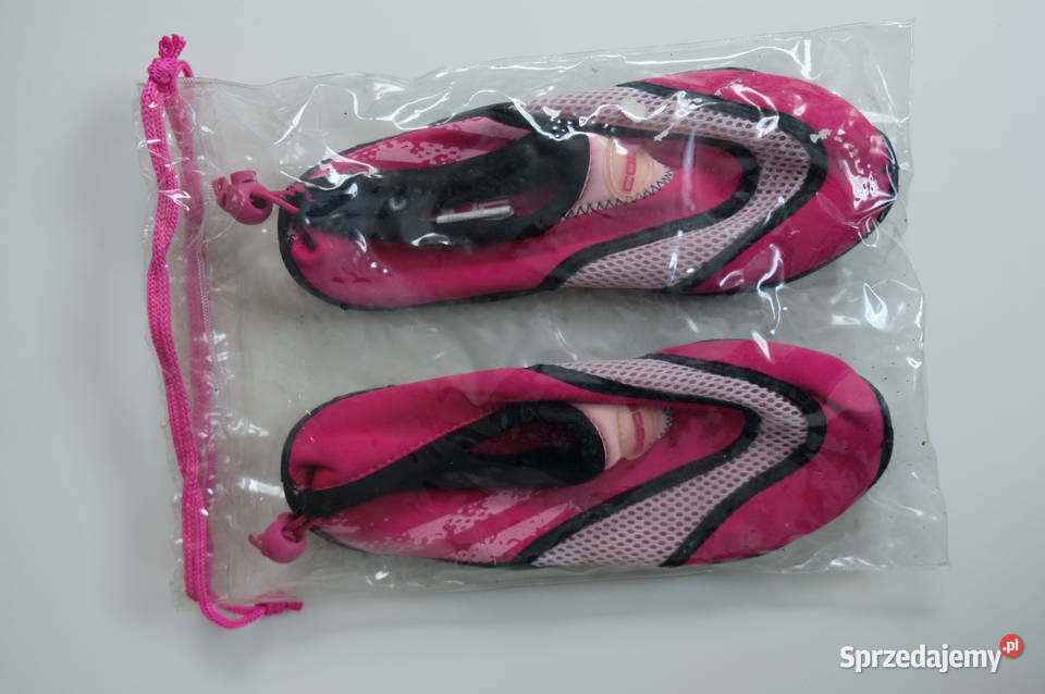 Różowe buty obuwie do pływania na plażę plażowe Toruń sprzedam