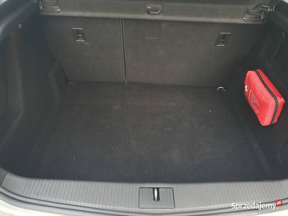 Opel Astra J z silnikiem 14T 120 5d uszkodzony 1364cm3 Wrocław sprzedam