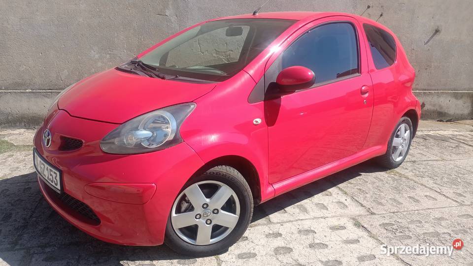 Toyota Aygo 10 benz 68 Klima Elektryka Alu benzyna